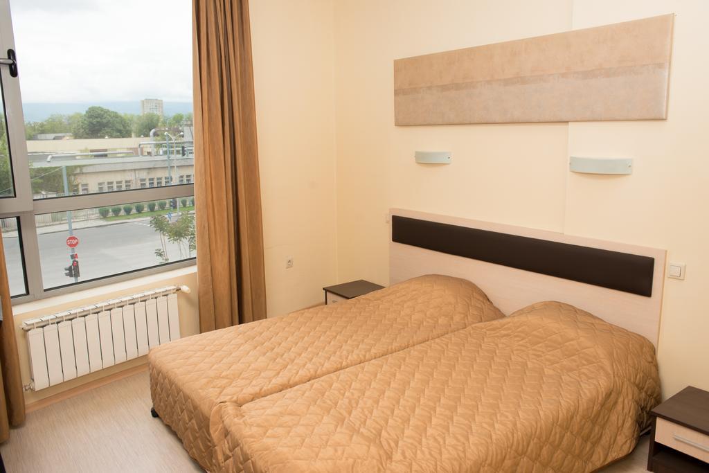 Hotel Noris Plovdiv Chambre photo